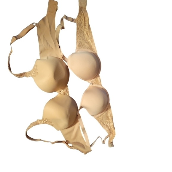 2 Maidenform BrasTan 36D Underwire